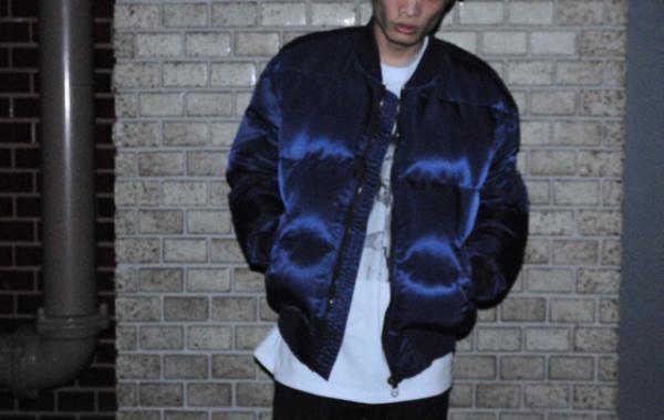 ファセッタズム「MA-1」にネイビーカラー登場、イラストレーター・Noritakeとのコラボアイテムも