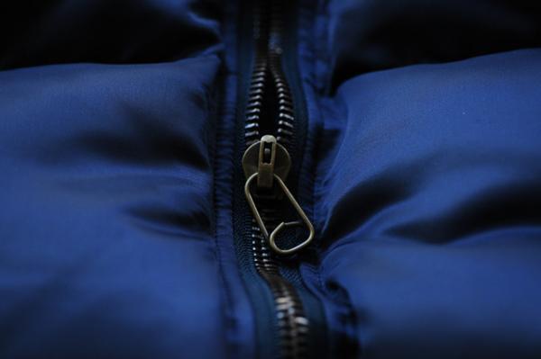 ファセッタズム「MA-1」にネイビーカラー登場、イラストレーター・Noritakeとのコラボアイテムも