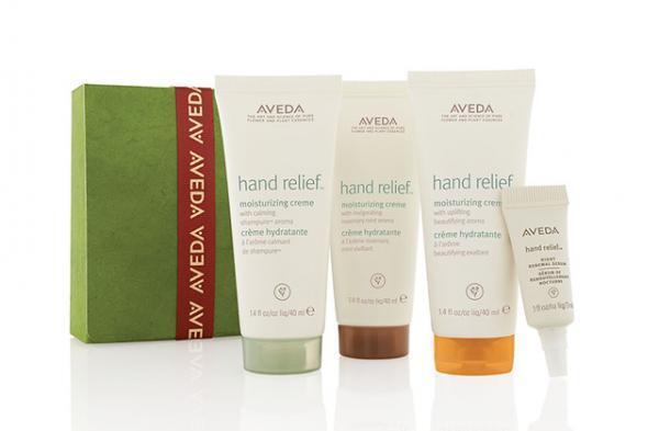 ロクタ紙の温もりが包む、アヴェダのホリデーギフトBOX【Today's item】