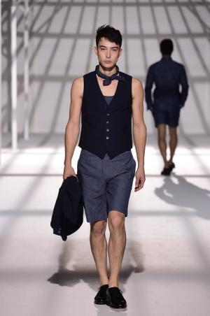 東京的リアリティを添えてトッド・スナイダーがMBFWTでショーを開催【16SS】