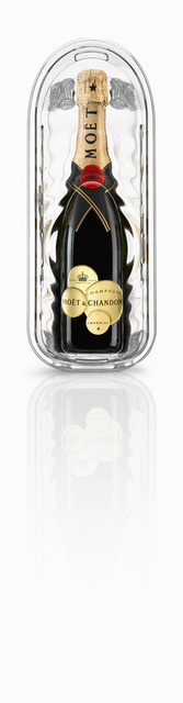 モエ・エ・シャンドン、クリスマスにぴったりな「モエ アンペリアル」限定パッケージを発売