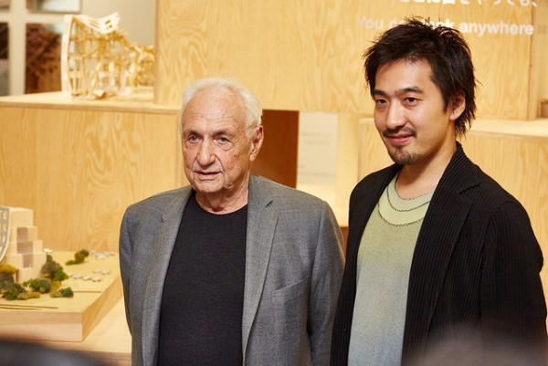 フランク・ゲーリー来日レポート。六本木21_21で巨匠のアイデアと信念に迫る