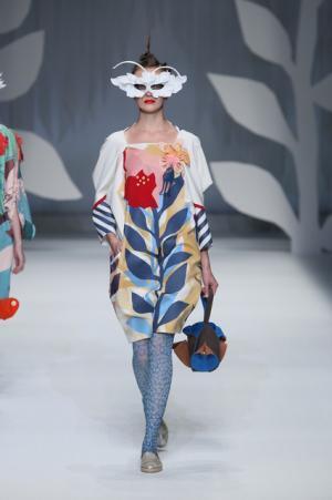 色であふれる最先端の花の画集をマティスに捧げたヒロココシノ【16SSウィメンズ】