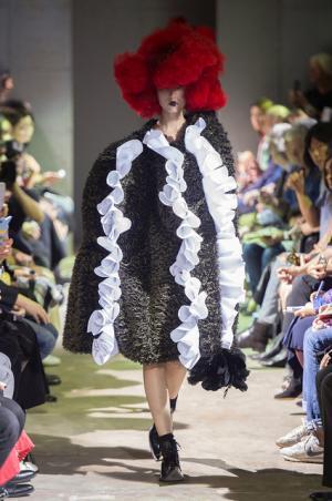 【ルック】コム デ ギャルソン16SSコレクション