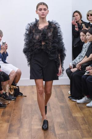 【ルック】ノワール・ケイ ニノミヤ16SSコレクション