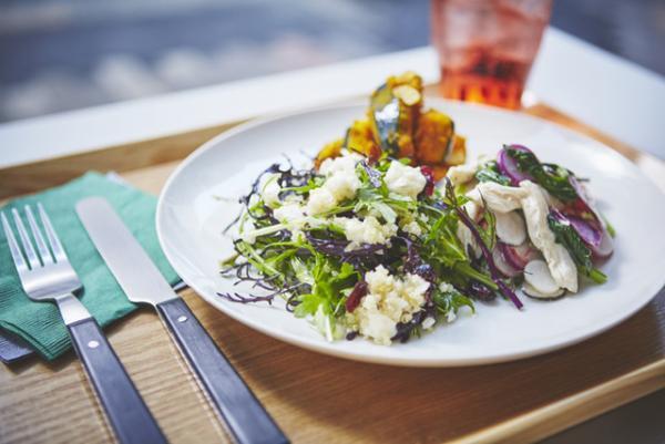 カリフォルニア発、スロー“ファスト”フード店「sage &amp; fennel」が広尾にオープン