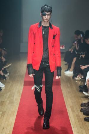 ハードパンクを突き進む99%IS-がカンペールとコラボ【16SS】