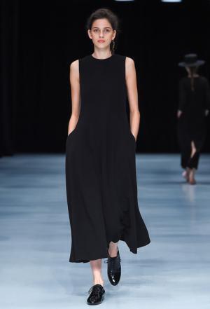 ビューティフル ピープルはオールドクチュールを再解釈【16SSウィメンズ】