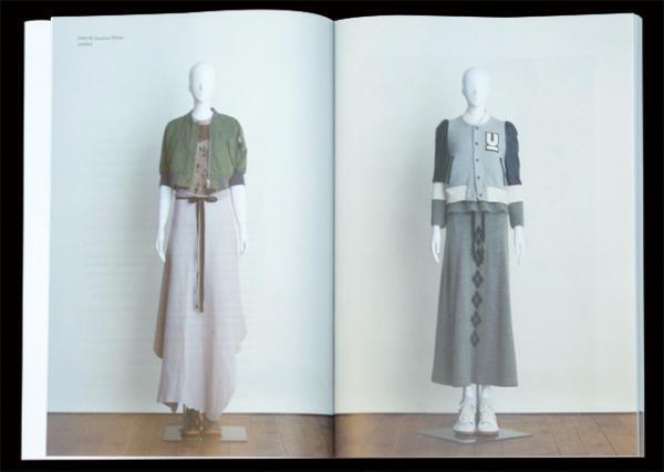 アンダーカバー25周年記念展図録。約100点のアーカイブルックを収録【NADiffオススメBOOK】