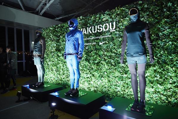 進化するGYAKUSOUに、浅野忠信が「ギャクソーーー！」乱入？