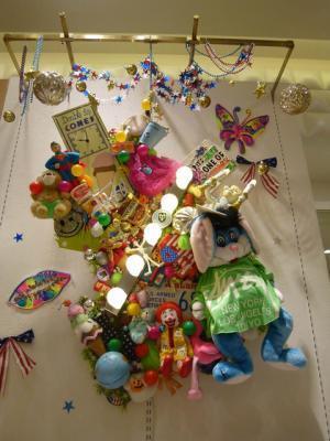 活動10周年のシャンデリアアーティスト、キムソンヘの展覧会がラフォーレ原宿にて開催