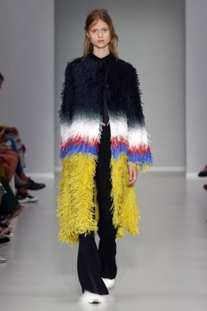 アディダス オリジナルス×ホワイトマウンテニアリングが1月のピッティウオモで招待イベント