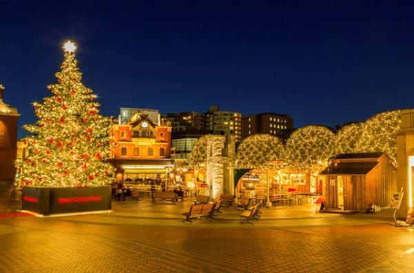 恵比寿ガーデンプレイスのクリスマス、バカラ史上最大のシャンデリアが登場