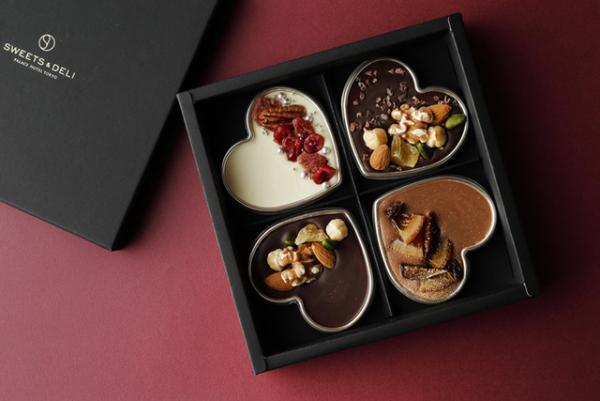 ショコラの芸術。パレスホテル東京の食べられるネクタイや万年筆をバレンタインに