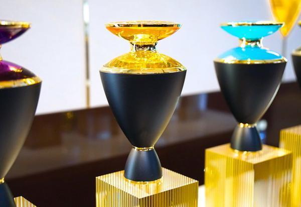 新宿伊勢丹で香水の祭典「サロン・ド・パルファン」開催。“洋服のように香りも着替えて！”