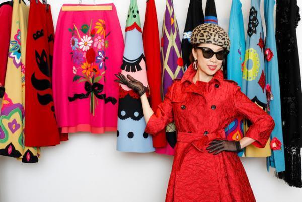 15年前のパリコレで野宮真貴が纏ったケイタマルヤマのドレスで3夜限りのライブ開催