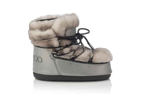 ジミー チュウ×MOON BOOT、初のコラボブーツを発売