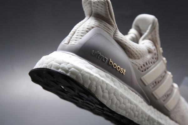 アディダス「ウルトラブースト」に2色の冬限定モデル登場