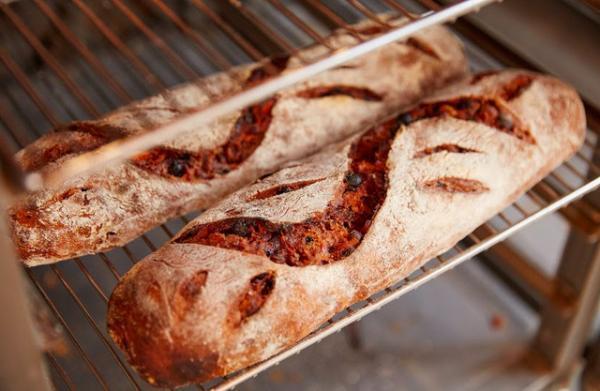 「青山パン祭り」の本『CRAFT BAKERIES』刊行イベント、今週末ファーマーズマーケットで開催