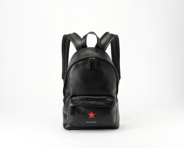 ジバンシィ、星条旗モチーフの限定アイテムを新宿伊勢丹で先行発売