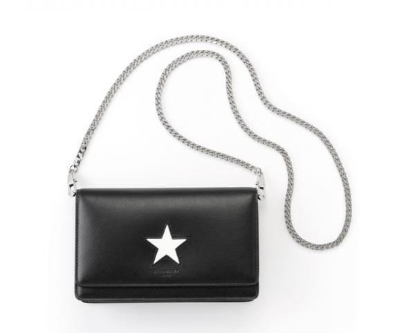 ジバンシィ、星条旗モチーフの限定アイテムを新宿伊勢丹で先行発売