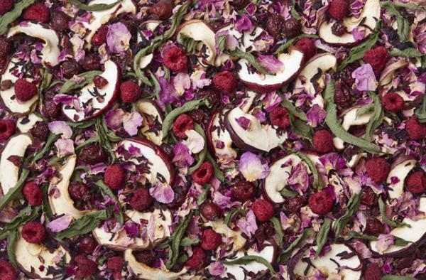 ELLE cafeからオーガニックハーブやフルーツを使った5種のハーブティー