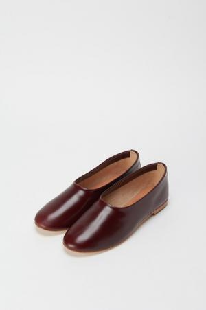 “バレエシューズ”をオマージュ、エンダースキーマが16SS新作を公開