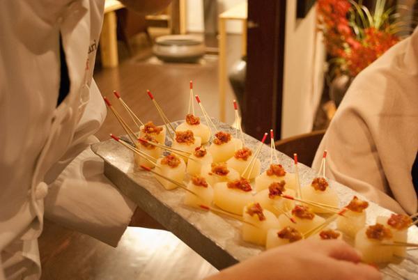 銀座・六雁の料理長が惚れる豊かな味 暮らしや食文化に触れる能登の旅--3/3 ～銀座・六雁 秋山料理長のスペシャルディナー編～