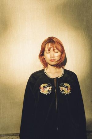 二階堂ふみの写真集『near, far』刊行記念サイン会が15日、ブックマークで開催！