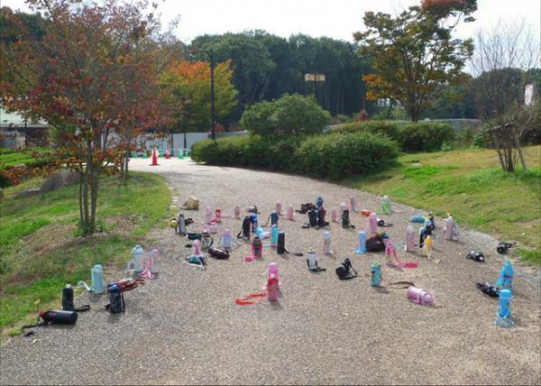 じわじわくるいくしゅんワールド、初写真集『ですよねー』刊行