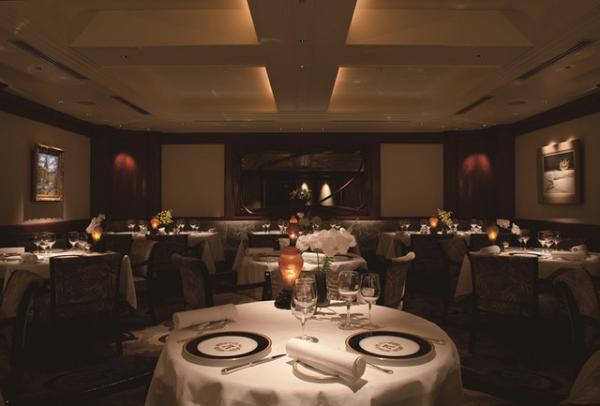 銀座三越「2016夢袋」発表。篠山紀信による記念撮影プラン、貸切舟遊び、200万ロマネ・コンティセットも！