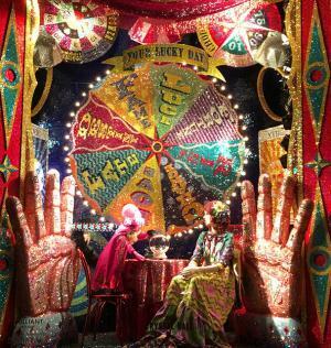 ラグジュアリーなハッピームードに満ちたバーグドルフ グッドマン＆ミッドタウン【NYクリスマスディスプレイ2015】2/3