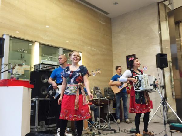 フィンランドの姉妹デュオ・ミミットが語るフィンランドのクリスマスの過ごし方【INTERVIEW】