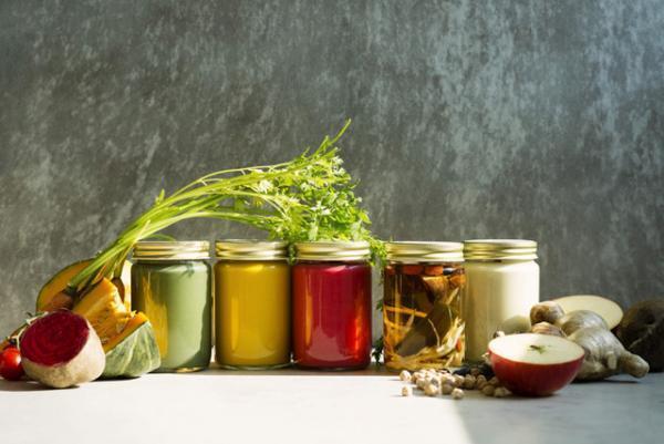 ELLE cafeの100%植物性「ヴィーガンブロススープ」で年末年始おこもりケア