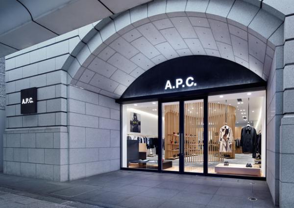 A.P.C.京都がリニューアルオープン。日本建築を彷佛させる店舗デザイン