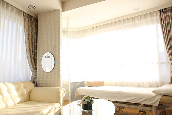 お正月から実践したい！小顔矯正のスペシャリストがレクチャーするセルフマッサージ