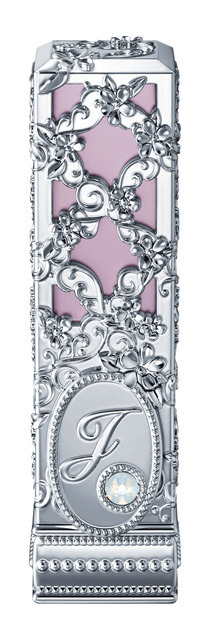 ジルスチュアートの16年春コレクションは、雪解けに咲く花のようなネオンパステルカラー