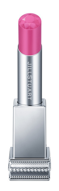 ジルスチュアートの16年春コレクションは、雪解けに咲く花のようなネオンパステルカラー