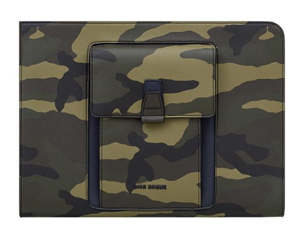 ディオール オム、伊勢丹メンズ館で16年サマーコレクションを先行発売