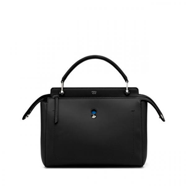 フェンディ2016春夏コレクションより、新アイコンバッグ「ドットコム」がデビュー