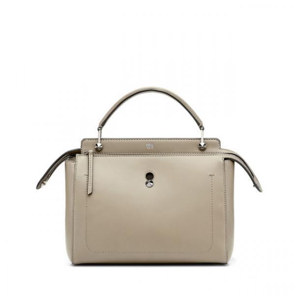 フェンディ2016春夏コレクションより、新アイコンバッグ「ドットコム」がデビュー