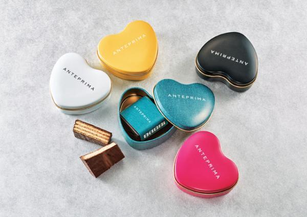 松屋銀座のバレンタインにアニエスベーのコラボチョコ登場。日本初、マグノリアベーカリーカフェも