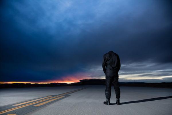 Y-3が宇宙服開発へ。宇宙旅行ビジネス会社のヴァージン・ギャラクティック社と提携