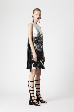 ADOREが海外アーティストLEXとコラボ。国内6ヶ所でポップアップを開催