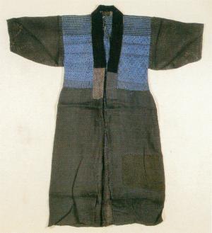 「BOROの美学」が神戸ファッション美術館で開催。民俗文化財の野良着など約100点紹介