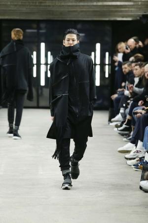 【ルック】Y-3 16-17AWコレクション