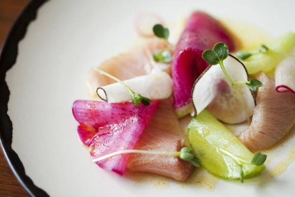 アンダーズ 東京、期間限定で佐渡の食材を使用した“至高のメニュー”をお届け