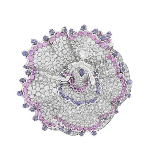 ヴァン クリーフ＆アーペル、ハイジュエリーメゾンとしての真髄を「ポーダンヌ」に込めて