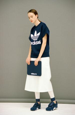 adidas Originals by HYKE第3弾、国内4店舗で3月9日に先行発売