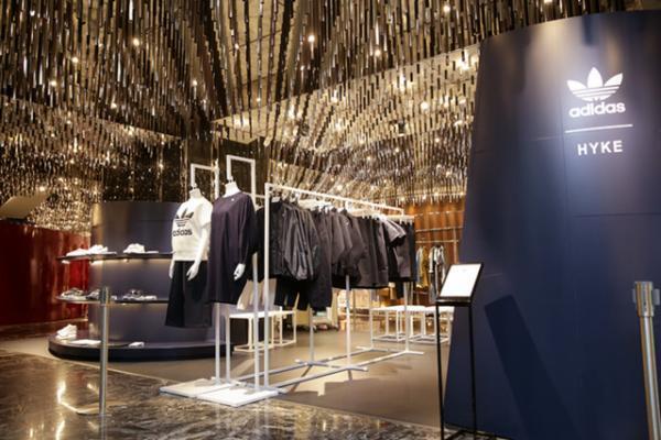 adidas Originals by HYKE第3弾、国内4店舗で3月9日に先行発売